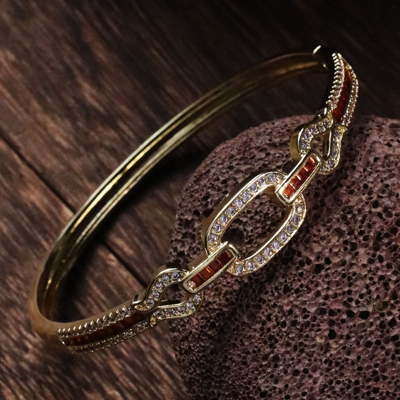 Retro Women's Handicraft Copper Set Zircon Light Luxury Bracelet