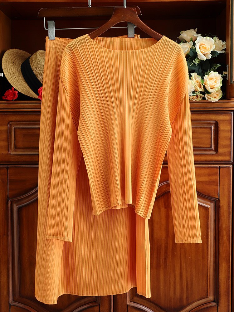 Pleated Suit Skirt Female Fall New Design Sense Top Straight Package Hip Skirt Senior Sense Two-Piece Set