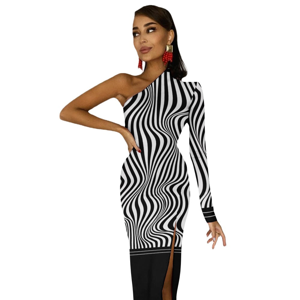 Bully-Proof Off Da Grid Half Sleeve Slit Dress