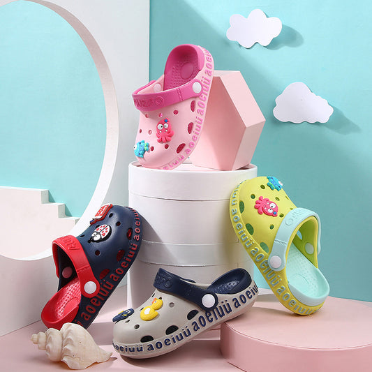 New Children's Hole Shoes Boys And Girls Summer Cute Outer Wear Toddler Soft Bottom Sandals And Slippers