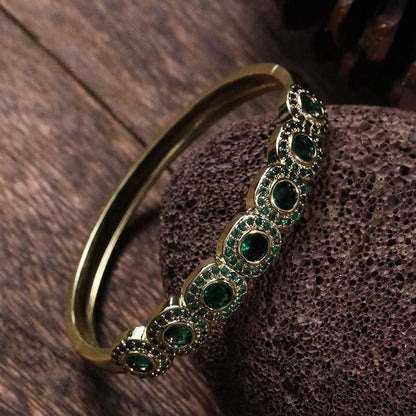 Copper inlaid zircon geometric square colored diamond bracelet